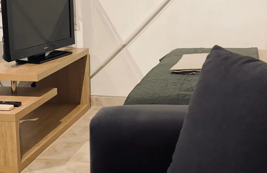 Cosy House Glyfada-1